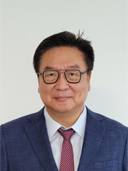 김우종