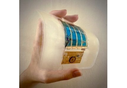 SNU Researchers Develop Battery-Free Skin-Conformal Wearable System