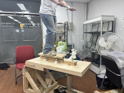 VR 기반 킥보드 시뮬레이터 및 주행 능력 평가 시스템