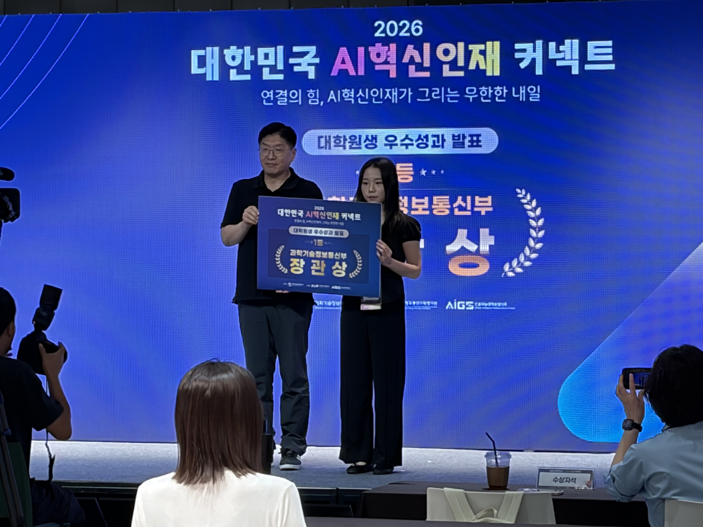 이미지1